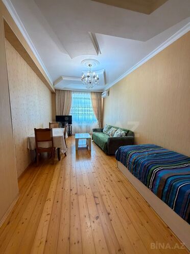 Продаётся 3-комн. новостройка 118 м², м. Ази Асланов, photo 1 from 17