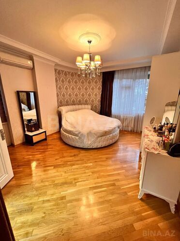 Продаётся 4-комн. новостройка 203 м², м. Низами, photo 6 from 21