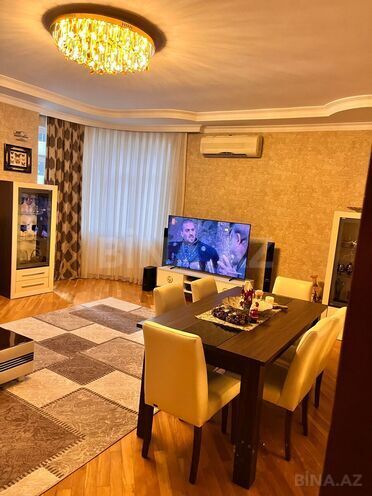 Продаётся 4-комн. новостройка 203 м², м. Низами, photo 1 from 21