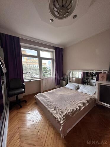Продаётся 3-комн. вторичка 70 м², м. Шах Исмаил Хатаи, photo 5 from 12