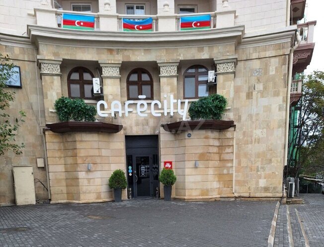 Продаётся 3-комн. вторичка 88 м², м. Низами, photo 4 from 19
