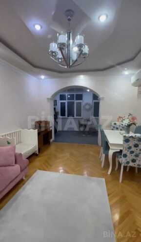 Продаётся 3-комн. вторичка 70 м², м. Шах Исмаил Хатаи, photo 3 from 12