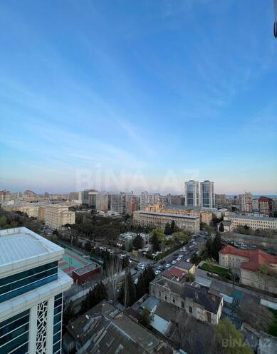 Продаётся 4-комн. новостройка 200 м², Насиминский  р., photo 12 from 13