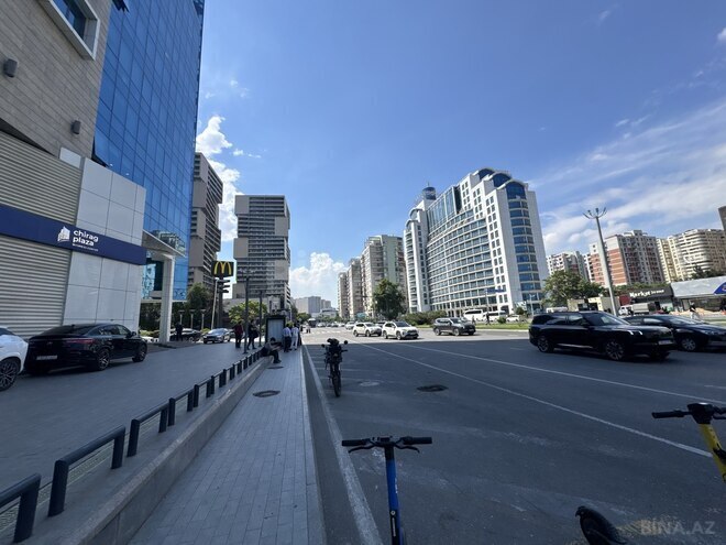 Satılır 2 otaqlı köhnə tikili 40 m², 8 Noyabr m., photo 1 from 18