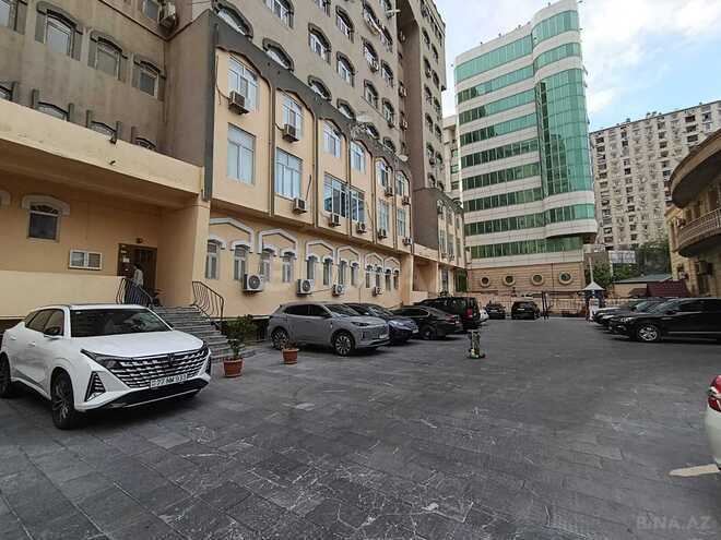 Продаётся 4-комн. новостройка 200 м², м. Иншаатчылар, photo 18 from 29