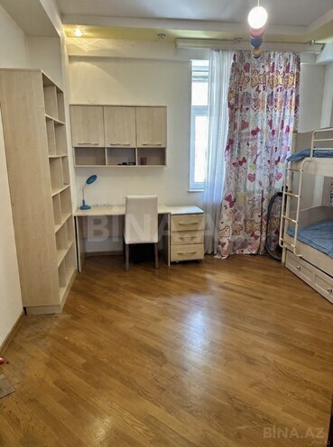 Satılır 4 otaqlı yeni tikili 130 m², Bayıl q., photo 5 from 9
