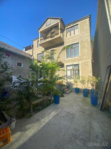 Продаётся 8-комн. дом/дача 300 м², пос. Бадамдар, photo 1 from 31