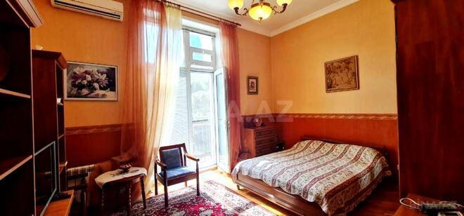 Satılır 3 otaqlı köhnə tikili 100 m², İçəri Şəhər m., photo 8 from 14