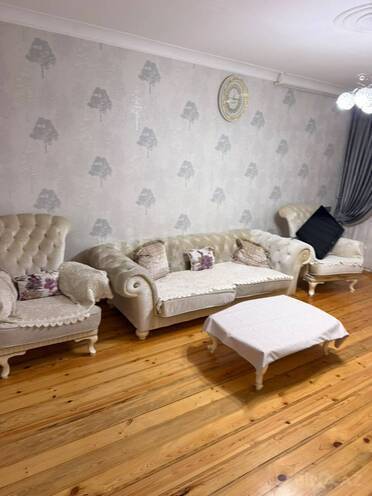 Продаётся 4-комн. вторичка 120 м², м. Халглар Достлугу, photo 3 from 15