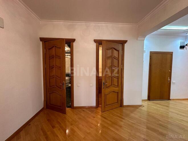 Сдаётся 5-комн. новостройка 300 м², м. Низами, photo 18 from 19