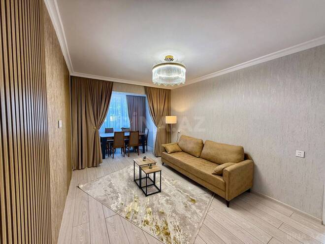 Продаётся 2-комн. вторичка 50 м², м. Халглар Достлугу, photo 1 from 16