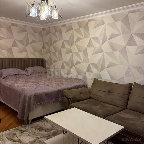 Продаётся 1-комн. вторичка 40 м², м. 8 ноября, photo 4 from 17