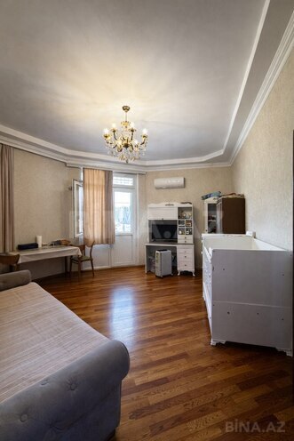 Продаётся 2-комн. вторичка 45 м², м. Элмляр Академиясы, photo 3 from 13