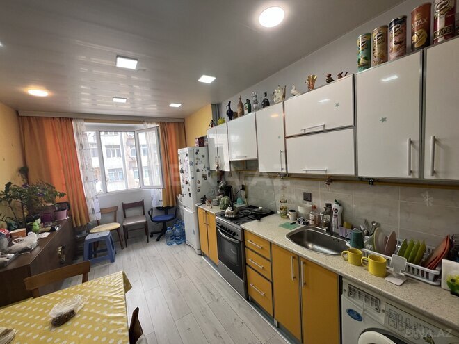 Satılır 3 otaqlı köhnə tikili 80 m², Həzi Aslanov m., photo 11 from 23