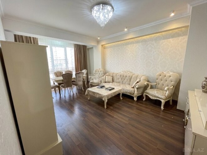 Продаётся 2-комн. новостройка 70 м², м. 20 января, photo 1 from 11