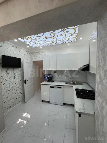 Продаётся 3-комн. вторичка 100 м², Хатаинский р., photo 7 from 24
