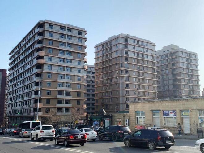 Продаётся 4-комн. новостройка 202 м², м. Низами, photo 1 from 30