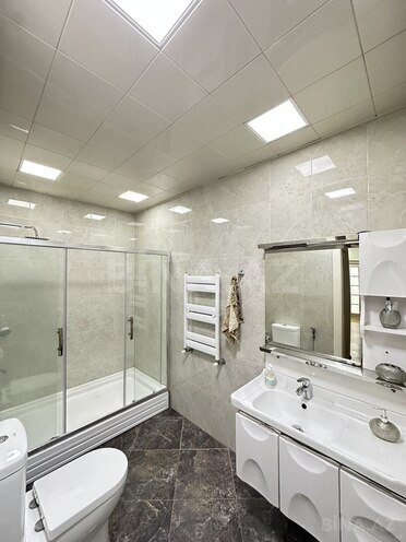 İcarəyə verilir 3 otaqlı yeni tikili 120 m², 28 May m., photo 13 from 14