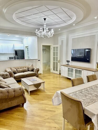 İcarəyə verilir 3 otaqlı yeni tikili 120 m², 28 May m., photo 3 from 14