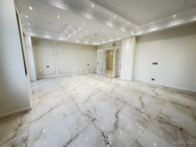 Satılır 5 otaqlı yeni tikili 200 m², Ağ şəhər q., photo 1 from 13