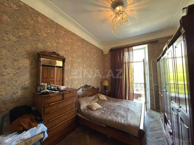 Satılır 2 otaqlı köhnə tikili 70 m², Elmlər Akademiyası m., photo 5 from 13
