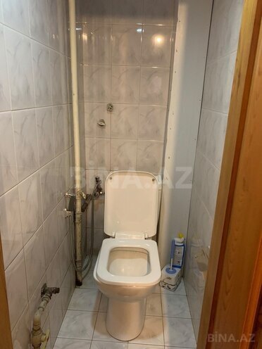 Satılır 3 otaqlı köhnə tikili 74 m², İnşaatçılar m., photo 10 from 15
