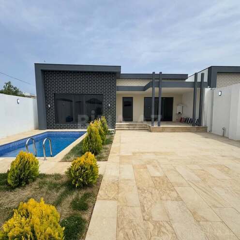 Satılır 4 otaqlı həyət evi/bağ evi 150 m², Mərdəkan q., photo 1 from 14