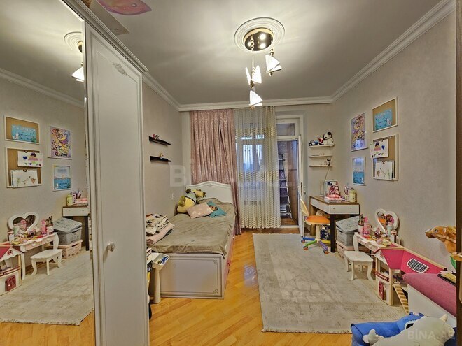 Satılır 4 otaqlı köhnə tikili 105 m², photo 14 from 25