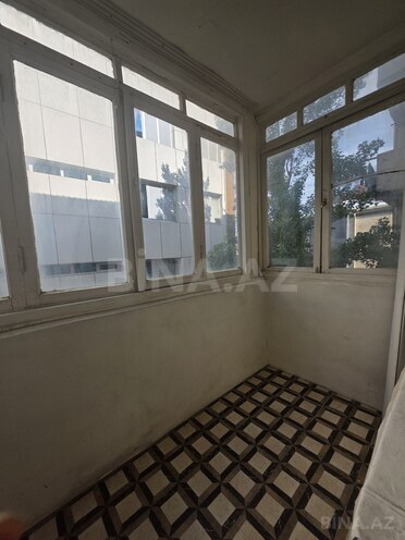 Satılır 1 otaqlı köhnə tikili 45 m², İnşaatçılar m., photo 8 from 9