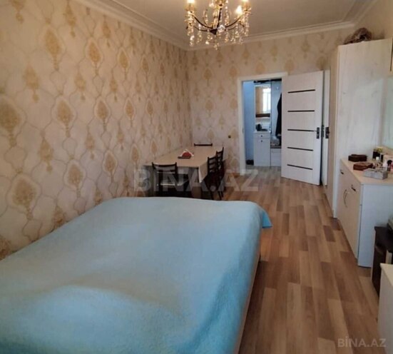Продаётся 2-комн. вторичка 45 м², м. Иншаатчылар, photo 7 from 8