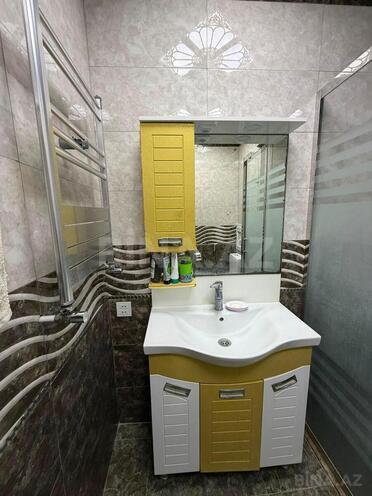 Продаётся 3-комн. вторичка 85 м², м. Иншаатчылар, photo 14 from 17