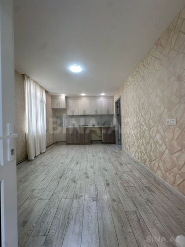 Satılır 2 otaqlı köhnə tikili 32 m², Elmlər Akademiyası m., photo 1 from 11