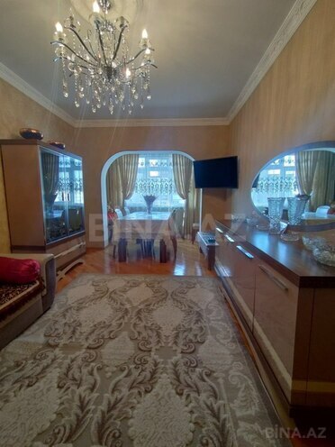 Сдаётся 3-комн. вторичка 80 м², м. Ахмедлы, photo 1 from 13