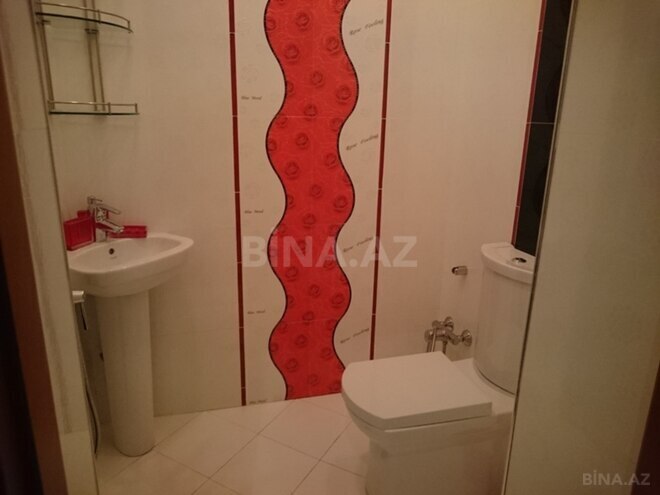 İcarəyə verilir 3 otaqlı yeni tikili 140 m², 28 May m., photo 18 from 21