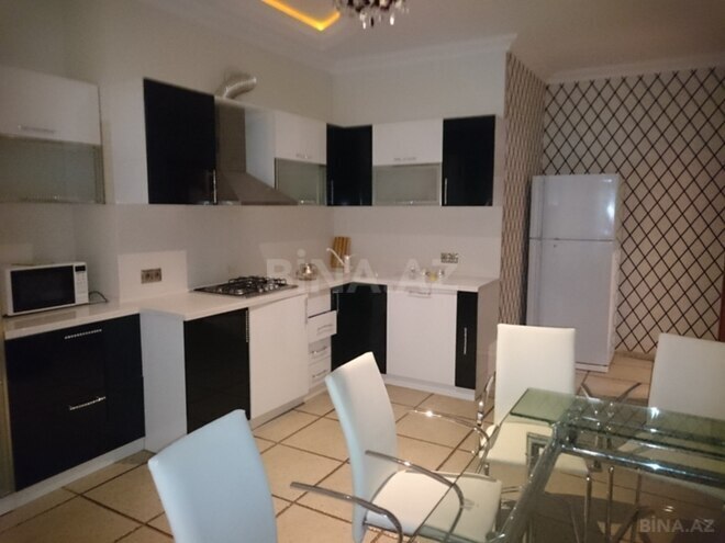İcarəyə verilir 3 otaqlı yeni tikili 140 m², 28 May m., photo 16 from 21