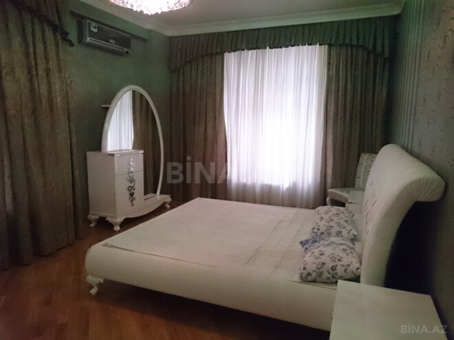 İcarəyə verilir 3 otaqlı yeni tikili 140 m², 28 May m., photo 11 from 21