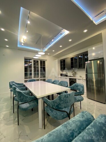Сдаётся 5-комн. дом/дача 300 м², photo 20 from 30