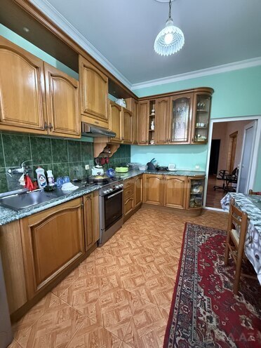 Satılır 4 otaqlı həyət evi/bağ evi 250 m², 8-ci kilometr q., photo 14 from 27