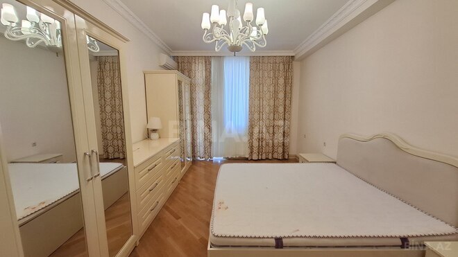 Сдаётся 3-комн. новостройка 150 м², м. 8 ноября, photo 13 from 29