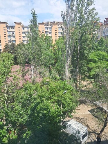 Сдаётся 3-комн. вторичка 70 м², м. Гянджлик, photo 7 from 24