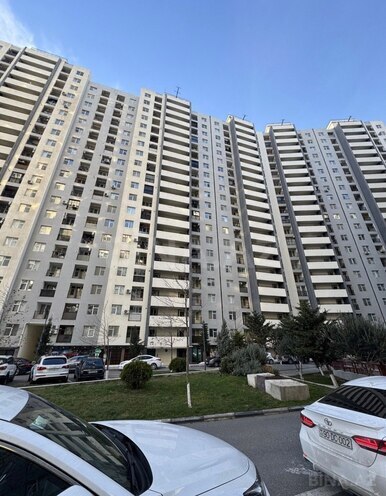 Продаётся 2-комн. новостройка 92 м², м. Ази Асланов, photo 1 from 13