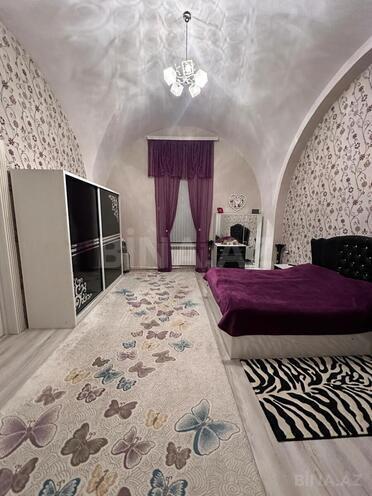 Satılır 4 otaqlı köhnə tikili 115 m², 28 May m., photo 12 from 28