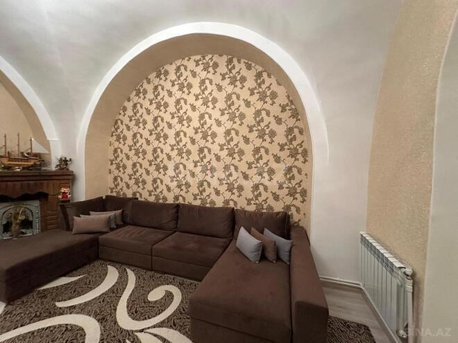 Satılır 4 otaqlı köhnə tikili 115 m², 28 May m., photo 5 from 28