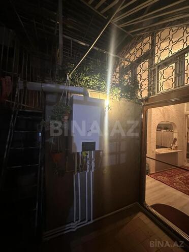 Satılır 4 otaqlı köhnə tikili 115 m², 28 May m., photo 13 from 28