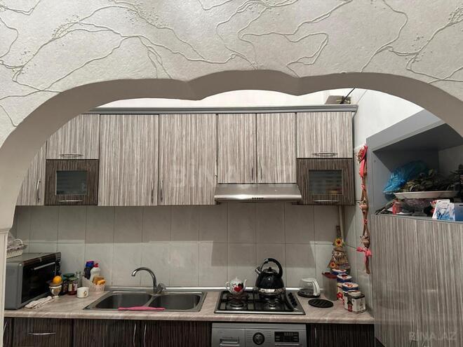 Satılır 4 otaqlı köhnə tikili 115 m², 28 May m., photo 10 from 28