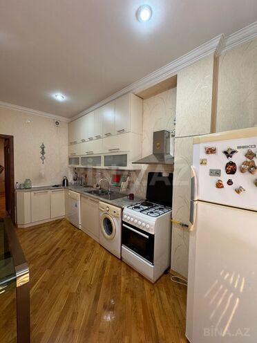 Satılır 3 otaqlı yeni tikili 126 m², İnşaatçılar m., photo 7 from 14