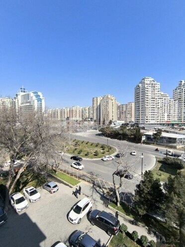 İcarəyə verilir 2 otaqlı köhnə tikili 55 m², 8 Noyabr m., photo 10 from 20