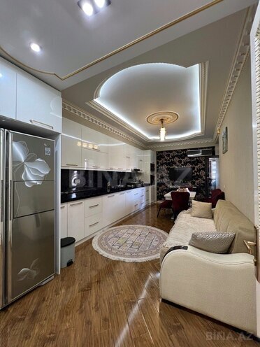 Продаётся 3-комн. новостройка 152 м², м. Элмляр Академиясы, photo 10 from 16