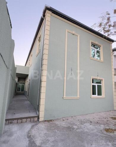 Satılır 6 otaqlı həyət evi/bağ evi 230 m², 20-ci sahə q., photo 1 from 16