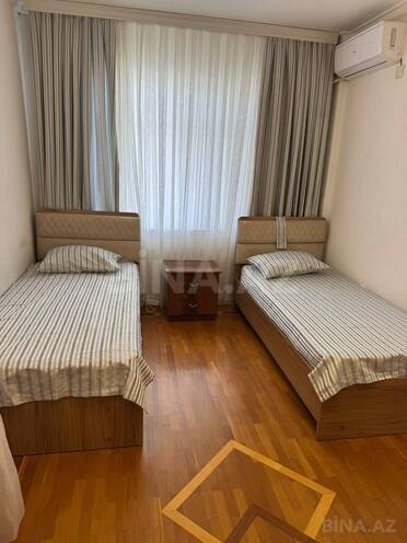 Сдаётся 4-комн. новостройка 200 м², м. Элмляр Академиясы, photo 8 from 17